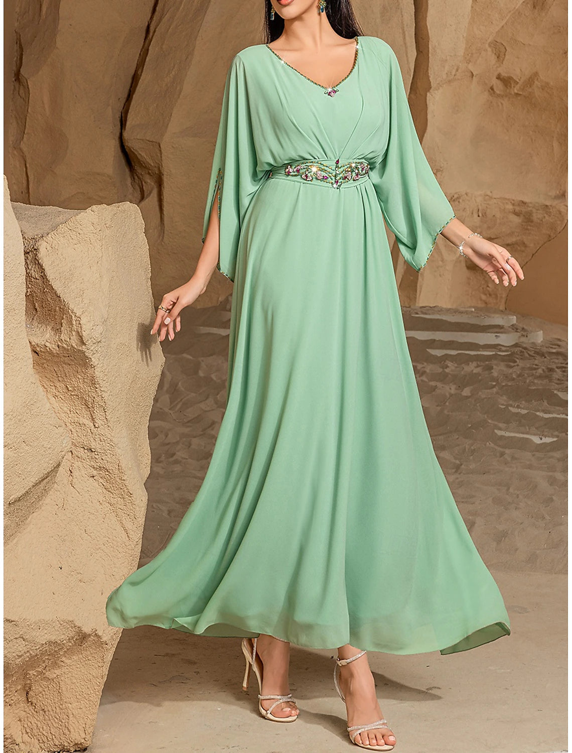 Green Mother of the Bride Dress Elegant Casual V Neck Floor Length Chiffon Length Sleeve with Crystals