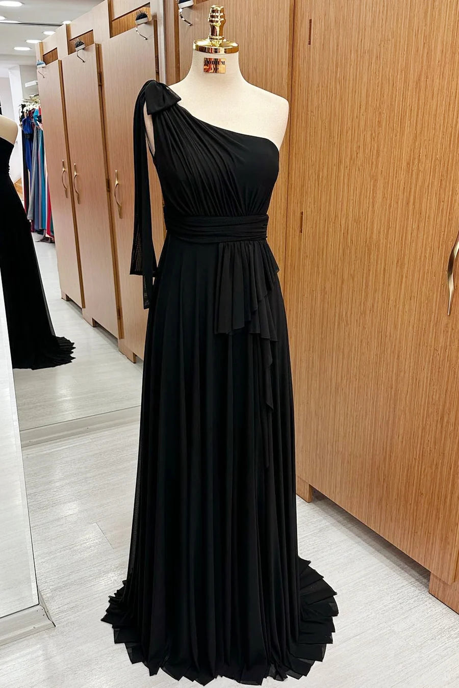 One-Shoulder A-Line Chiffon Maxi Dress in Black Simple gentle grand and beautiful