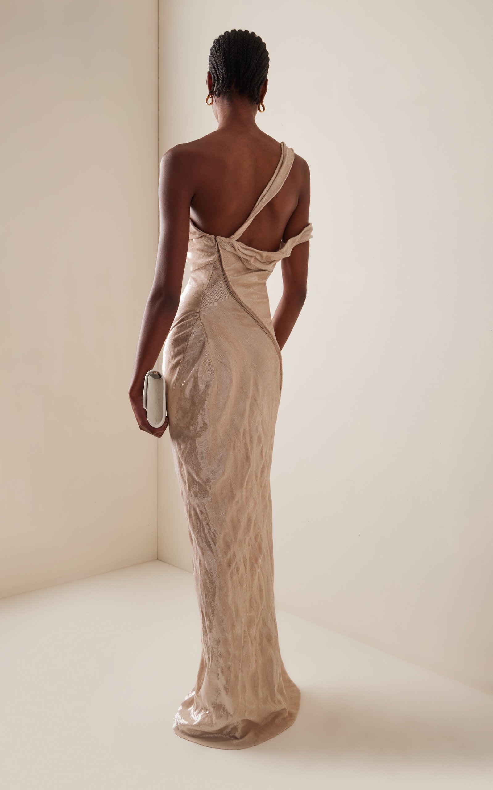 Twisted Sequined Silk Gown Gentle beautiful and grand