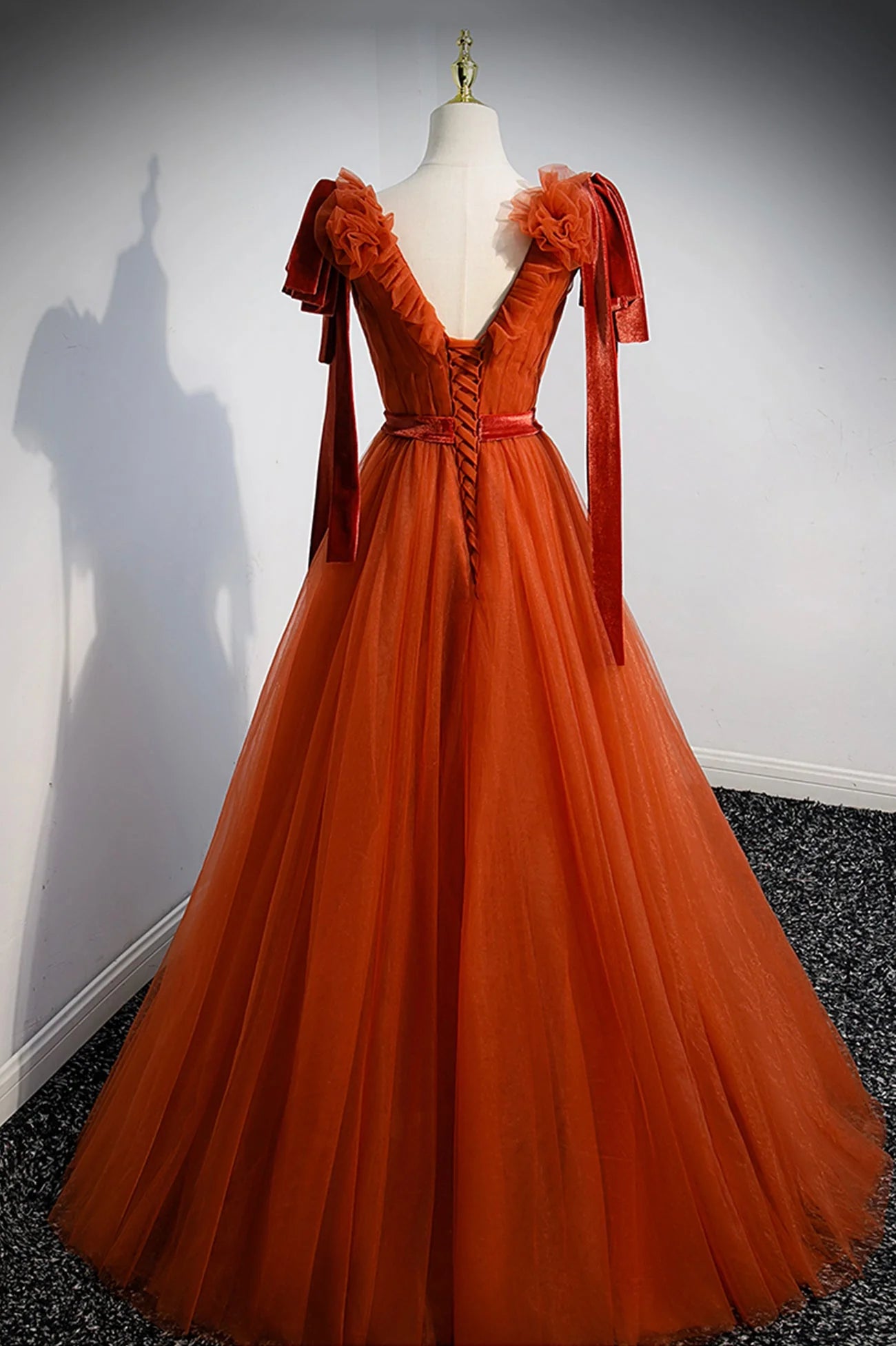 A-Line Tulle Long Prom Dress Orange V-Neck Long Simple Evening Dress simple gentle atmospheric and unique desi Bring summer colors to enhance whitenes