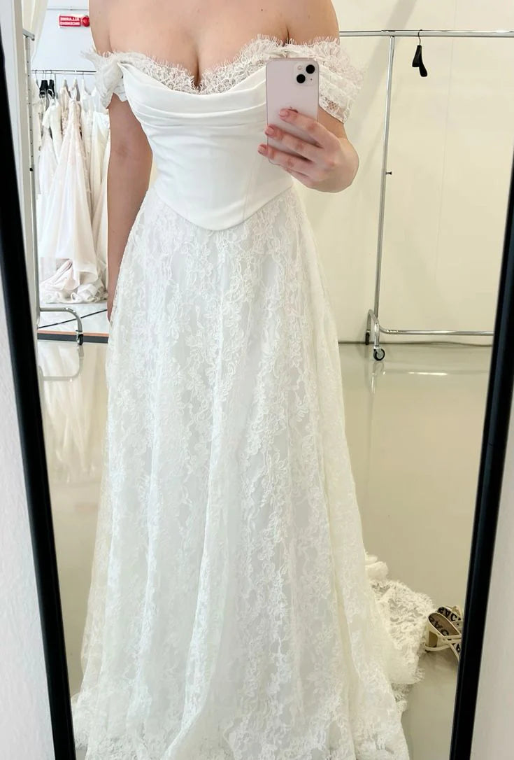 Stunning Off Shoulder Long Lace Wedding Dresses