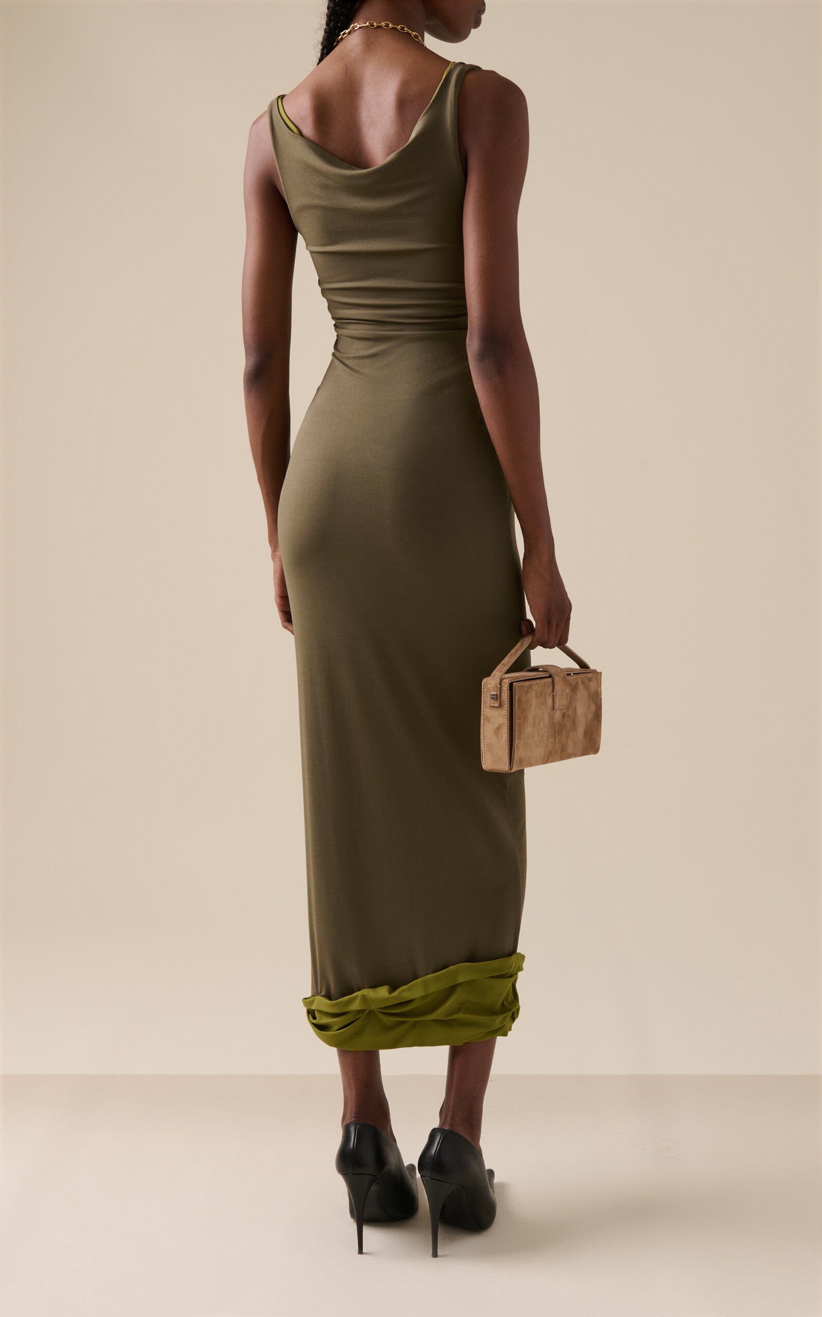 Scoop-Neck Maxi Dress Simple gentle beautiful and grand