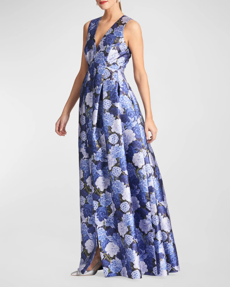 Brooke Pleated Floral-Print Gown Beautiful and charming simple and unique design