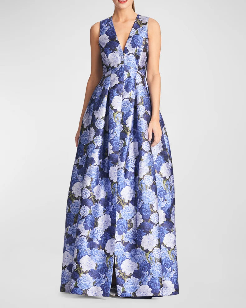 Brooke Pleated Floral-Print Gown Beautiful and charming simple and unique design