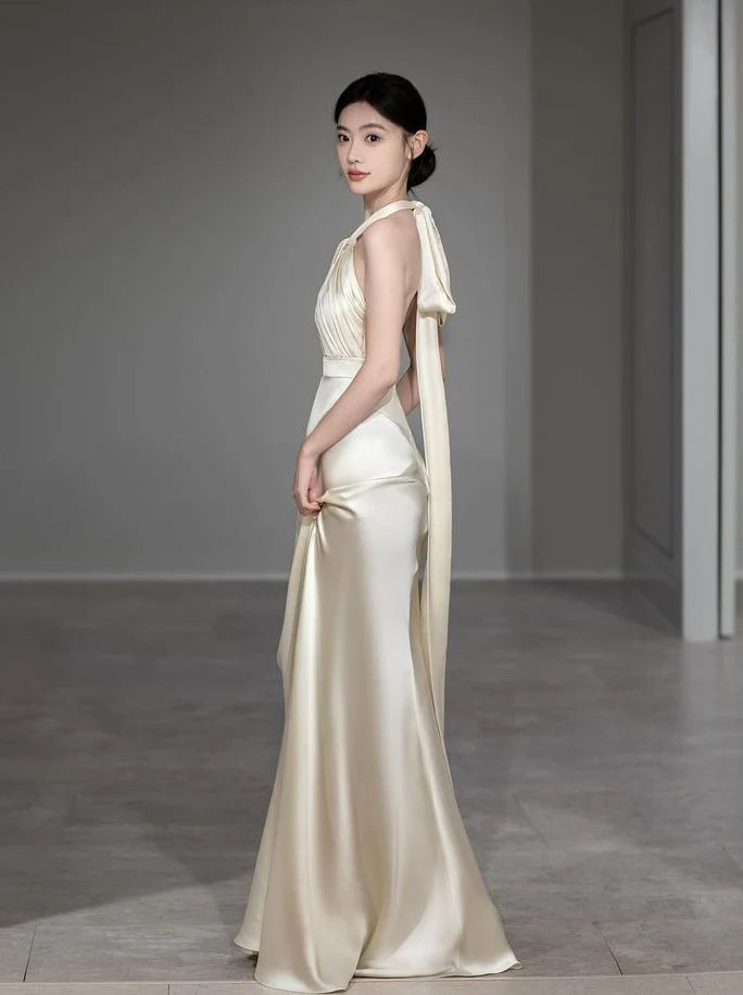 Backless Halter Long Prom Dress Elegant Evening Party Dress