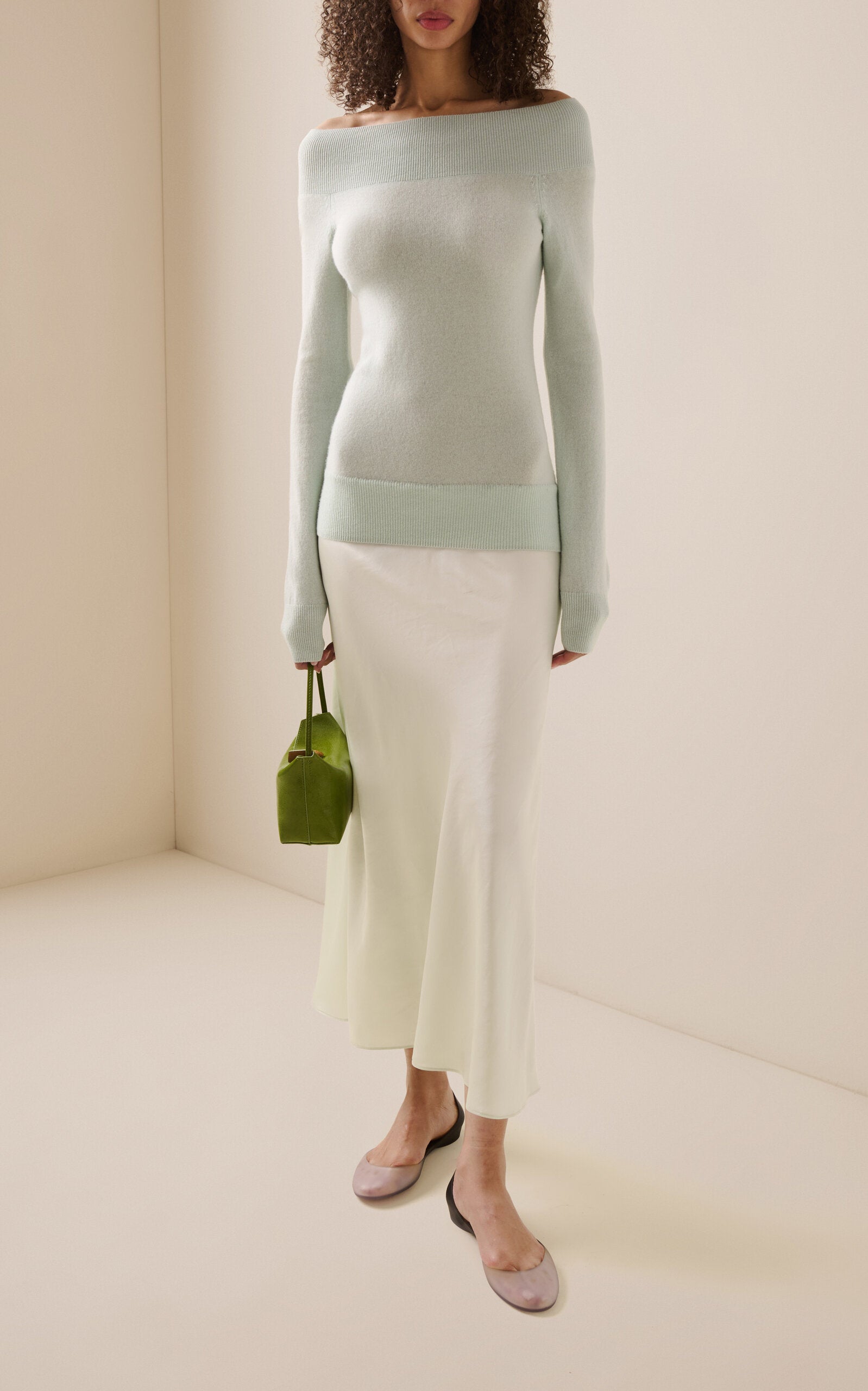 Ladies' Spring And Summer Vacation Cape-Detailed Hybrid Cashmere-Silk Maxi Dress