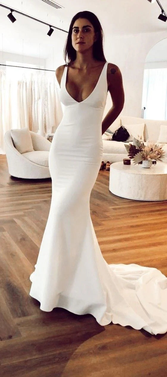 Elegant Mermaid V-Neck Long Wedding Dresses