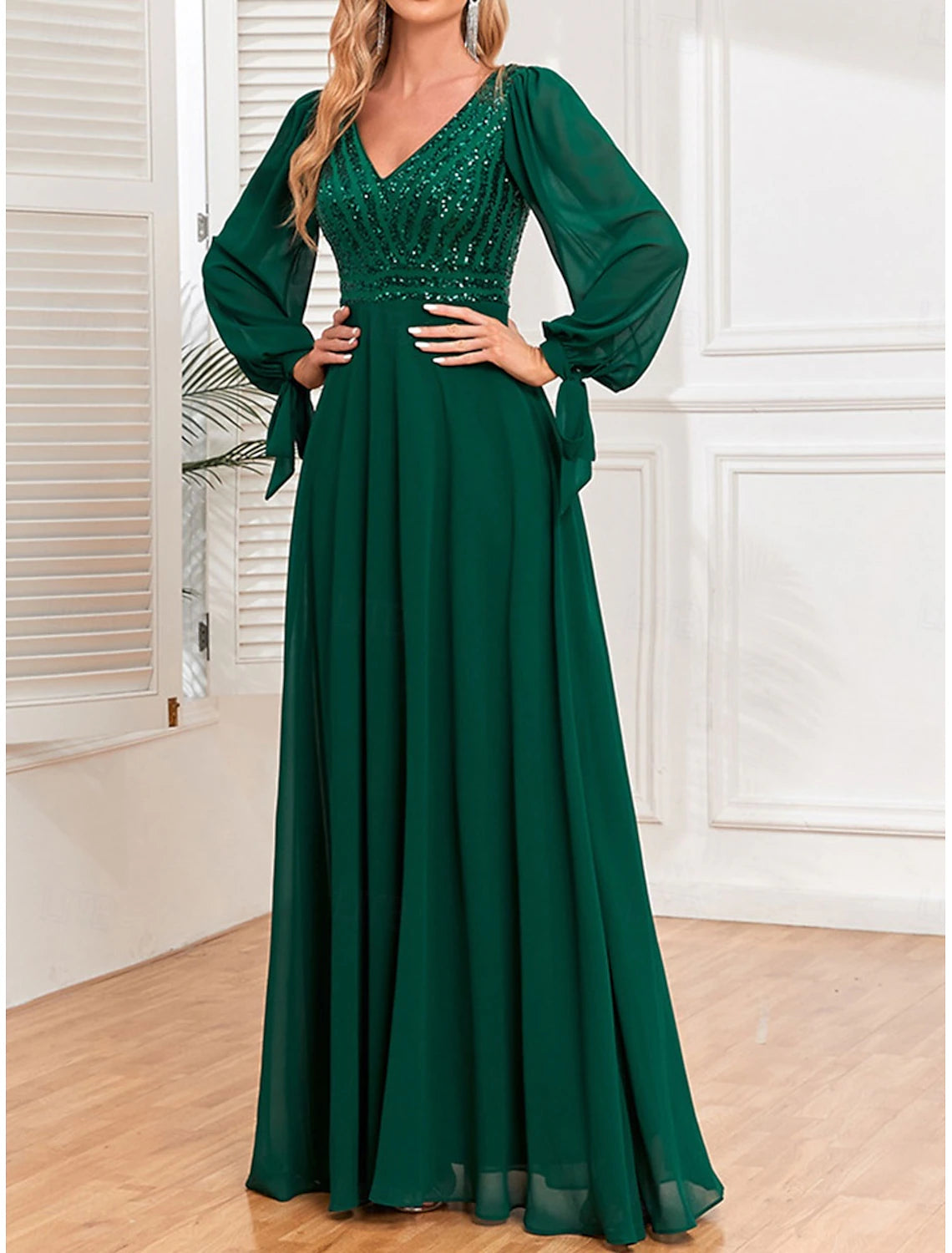 Dress Mother of the Bride Dress Elegant V Neck Floor Length Chiffon Long Sleeve with Sequin