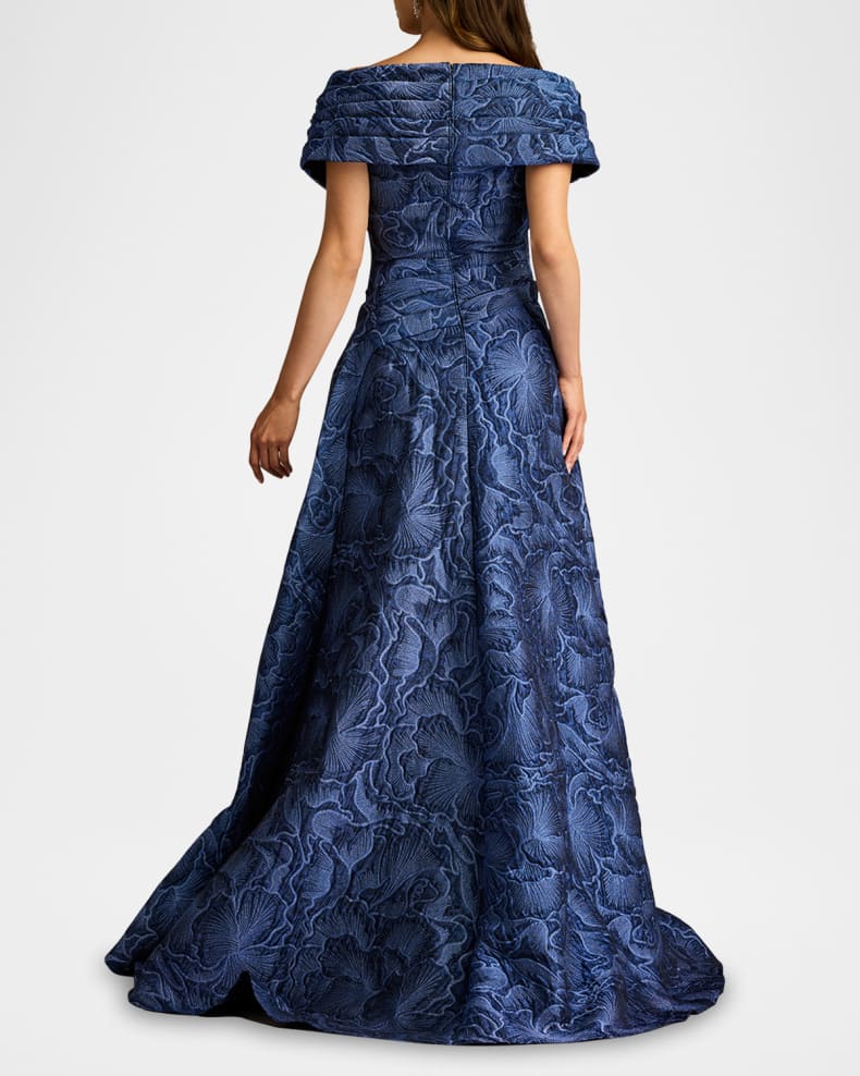 Pleated Off-Shoulder Floral Jacquard Gown Beautiful and charming simple and unique design