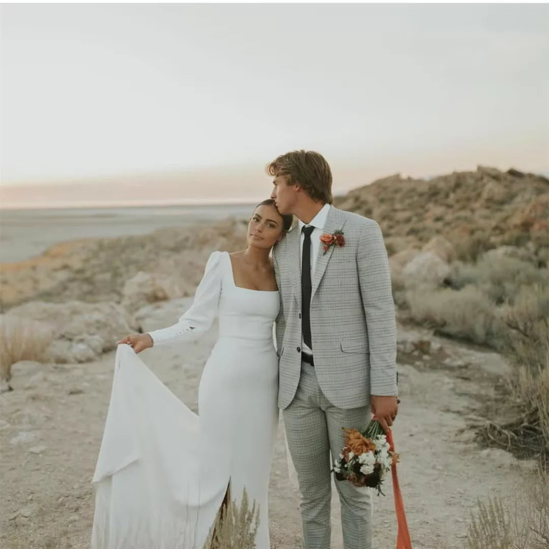 Women's Mermaid Bridal Gown Sweetheart Neckline Long Train Custom Made Beach Wedding Dress