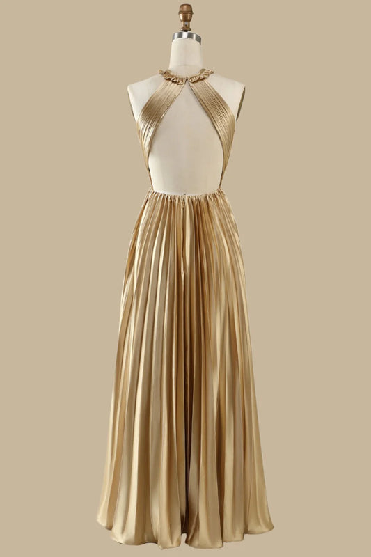 Round Neck Ruffle Pleated Maxi Dress  Simple gentle grand and beautiful