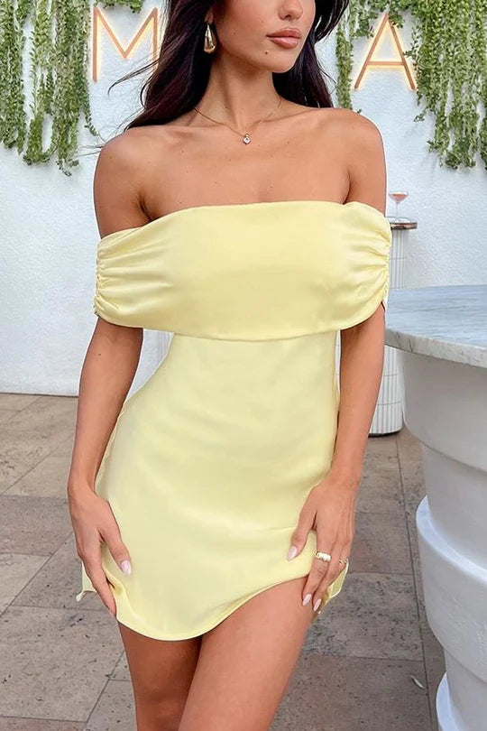 Elegant Yellow Off-Shoulder Satin Short Homecoming Cocktail Party Dress