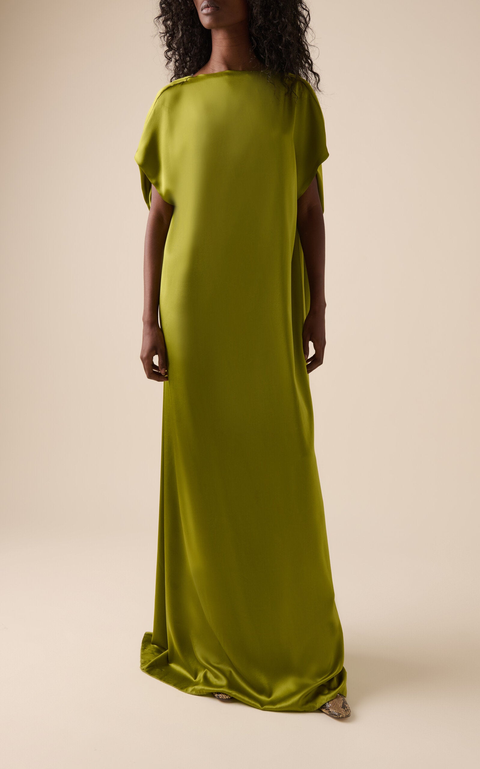 Satin Stretch-Silk Gown Gentle beautiful and grand