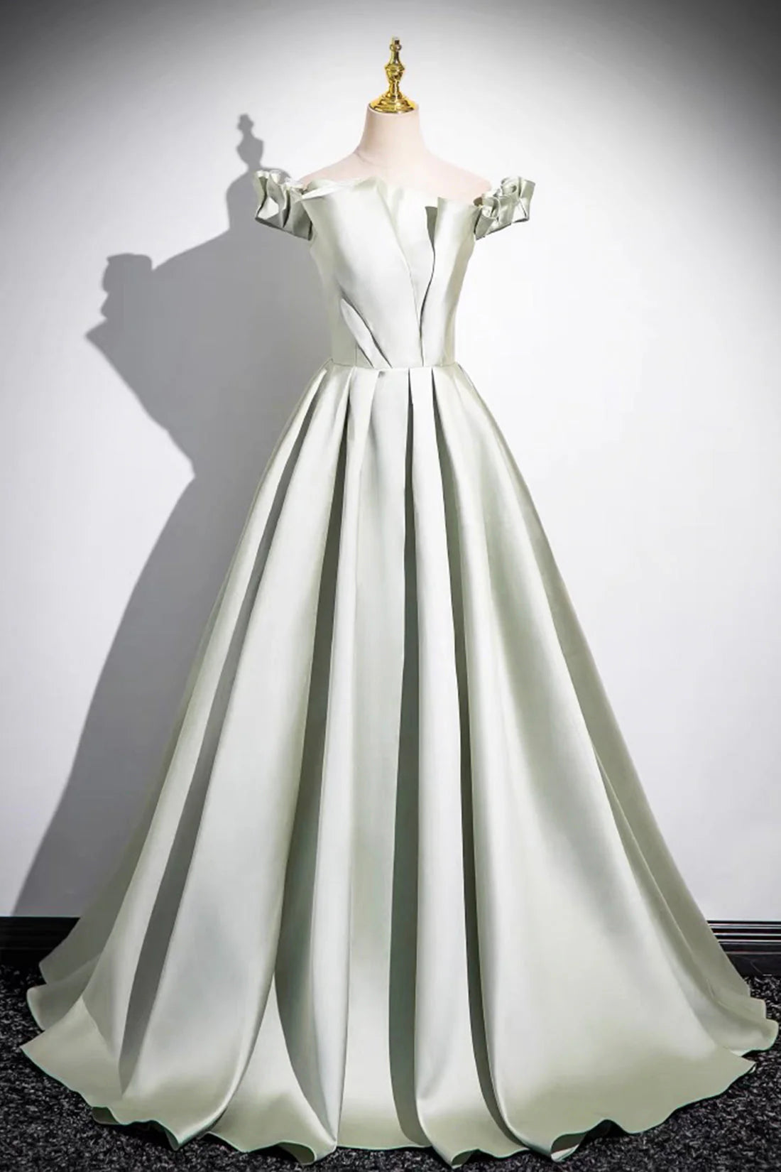 A-Line Satin Long Prom Dress Simple Green Strapless Evening Dress simple gentle atmospheric and unique desi Bring summer