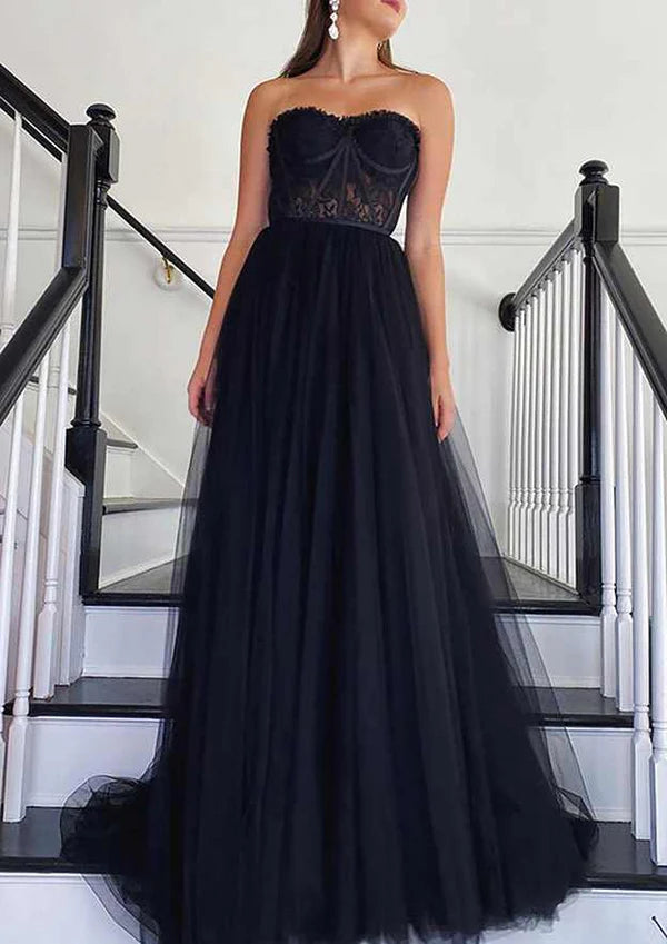 A-Line Sweetheart Strapless Tulle Prom Dress/Evening Dress With Appliqued Detail Simple gentle atmospheric and unique design  ﻿