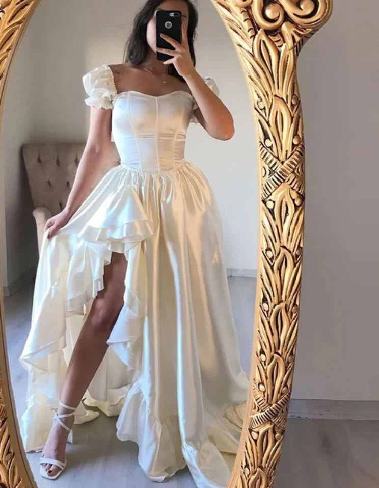 A-line Prom Dresses Sweetheart Ruffles Evening Party Gowns Long simple gentle atmospheric and unique desi Bring summer colors to enhance whiteness