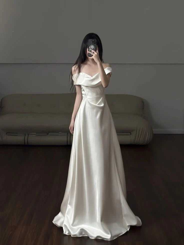 A Line Off Shoulder Formal Dress Princess Wedding Dresses Long simple gentle atmospheric and unique desi Bring summer colors to enhance whiteness