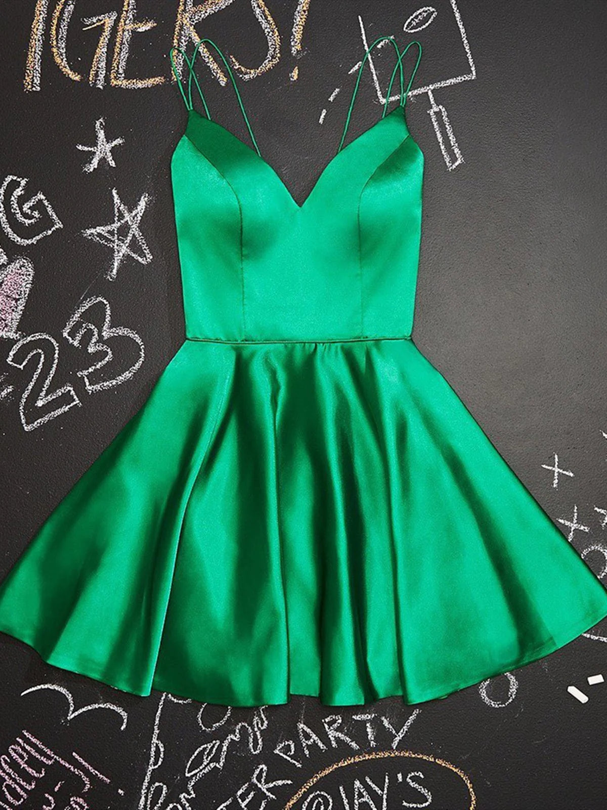 A Line V Neck Short Green Prom Dresses, Short Green V Neck Formal Homecoming Dresses simple gentle atmospheric and unique desi Bring summer colors to enhance whiteness