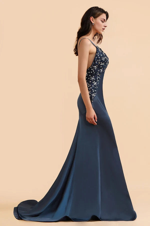 Affordable Spaghetti Straps V-Neck Prom Dresses Sleeveless Appliques Beadings Party Dresses Simple gentle atmospheric and unique design