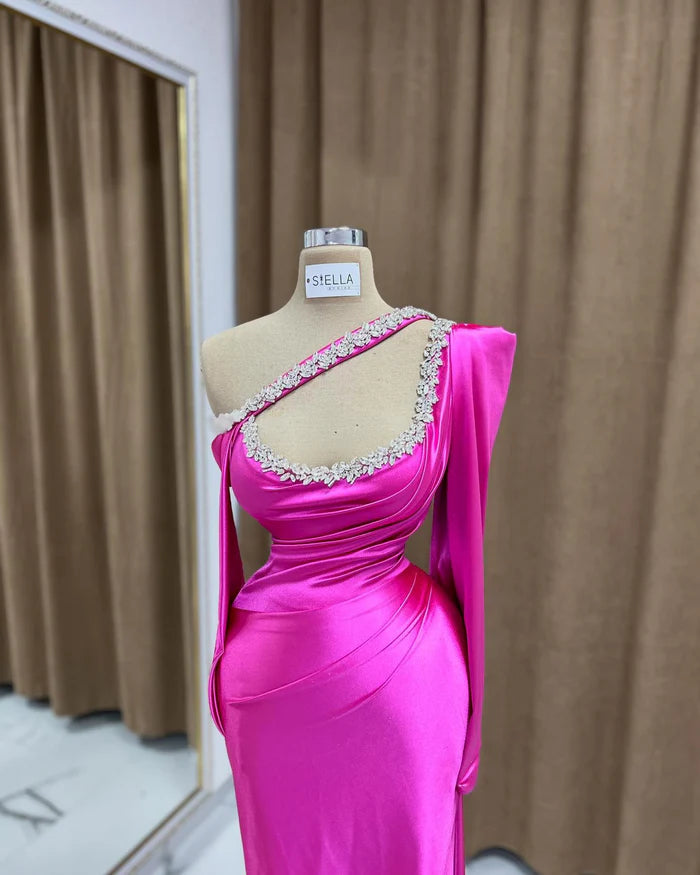 Amazing Column Scoop Neck Long Sleeve Rhinestone Satin Prom Dress Simple gentle atmospheric and unique design