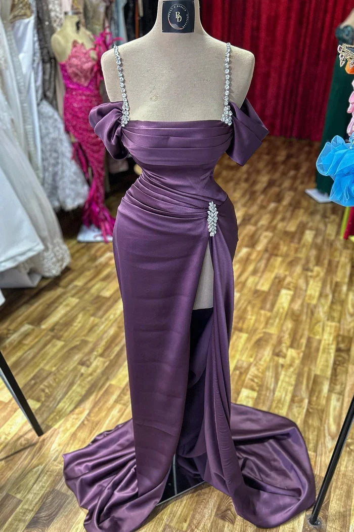 Amazing Column Spaghetti Straps Sleeveless Rhinestone Satin High Slit Prom Dress Simple gentle atmospheric and unique design