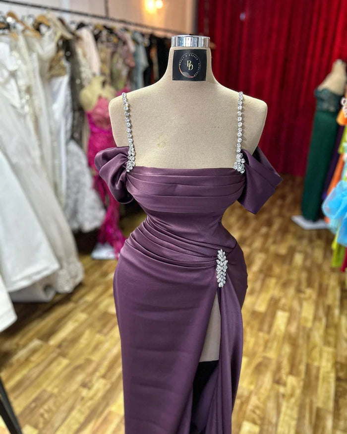 Amazing Column Spaghetti Straps Sleeveless Rhinestone Satin High Slit Prom Dress Simple gentle atmospheric and unique design