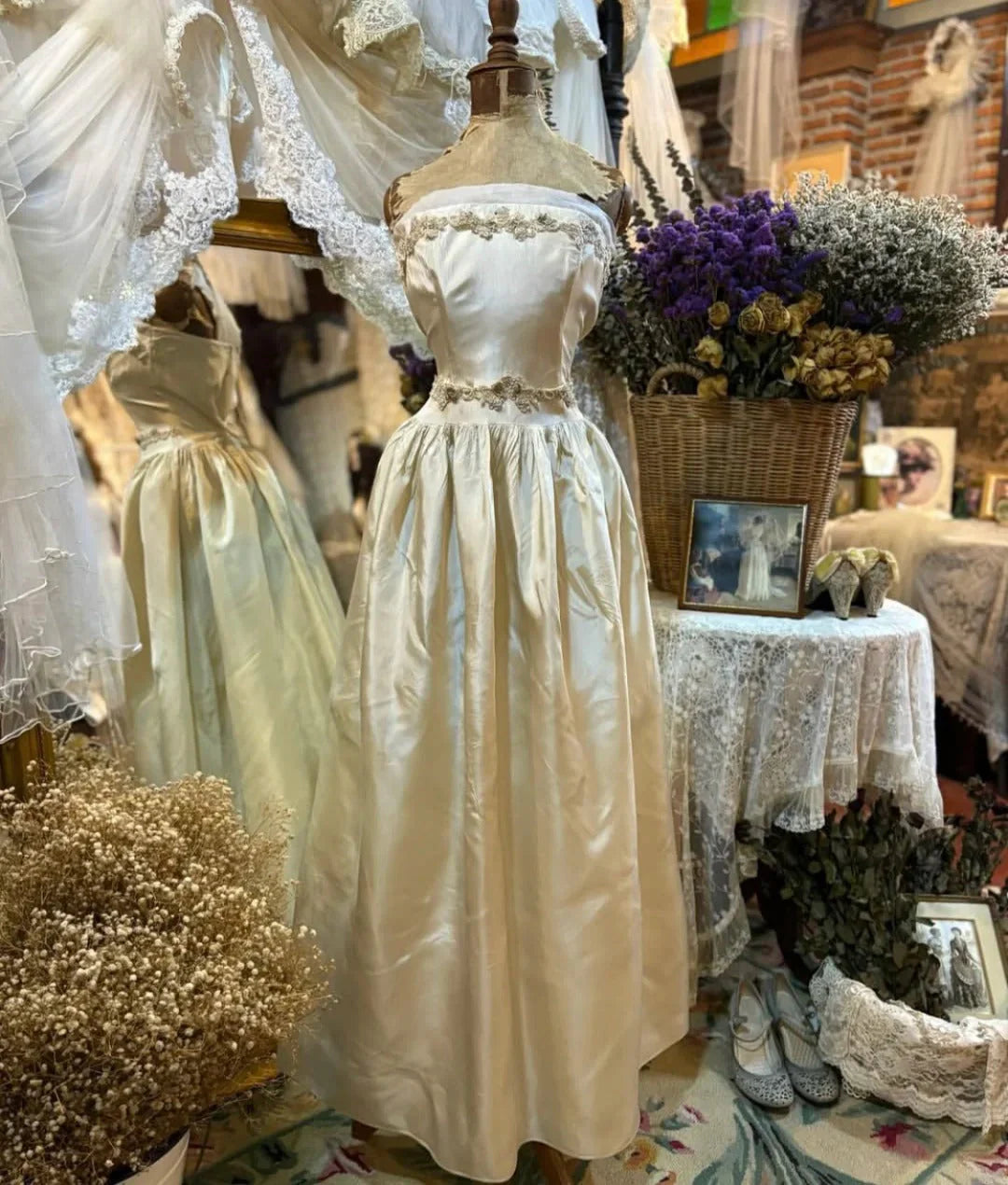 Ivory Short Simple Fashion Satin Homecoming Dress Birthday Party Dress simple gentle atmospheric and unique desi Bring summer colors to enhance whiteness