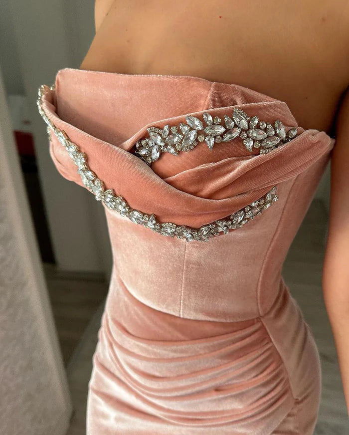 Beautiful Mermaid Dress for Prom with Sexy Sleeveless Design and Crystal Details Simple gentle atmospheric and unique design  ﻿ ﻿