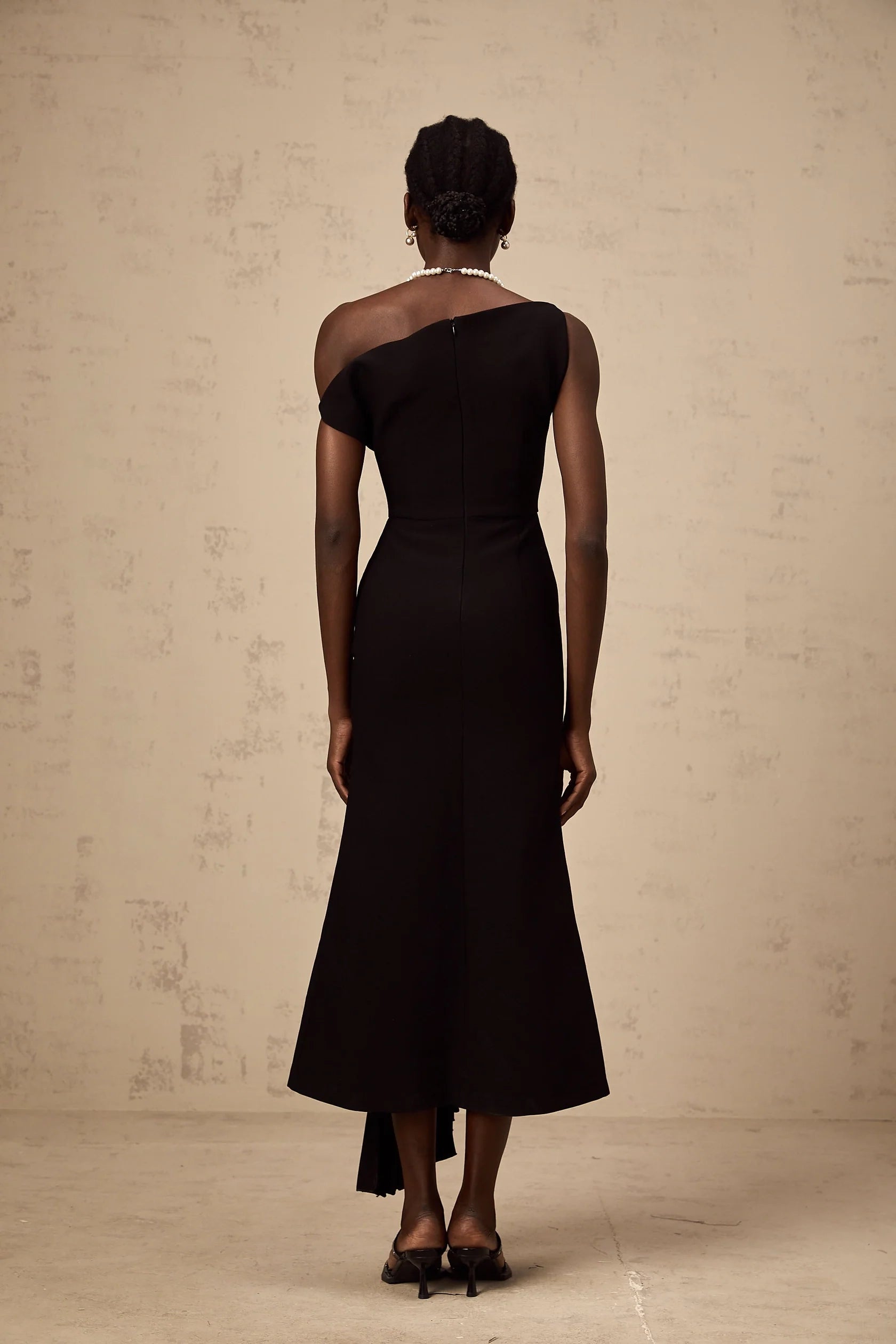Black Asymmetric Neck Pleated Midi Dress asymmetrical draped midi dress in Black Evening Dress