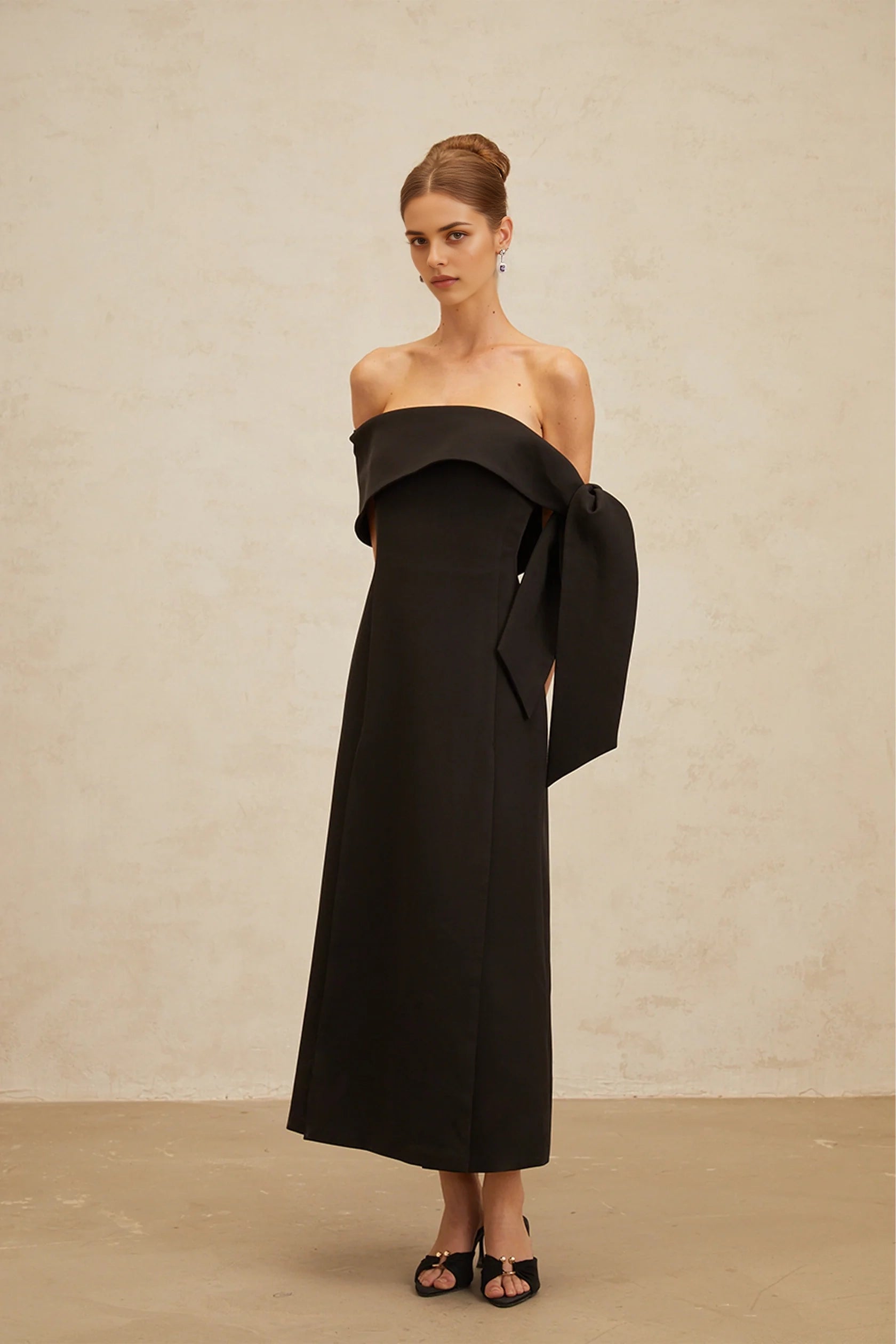 Black Off - Shoulder Bow - Detail Evening Gown Black Off-Shoulder Bowknot Maxi Dress Evening Dress