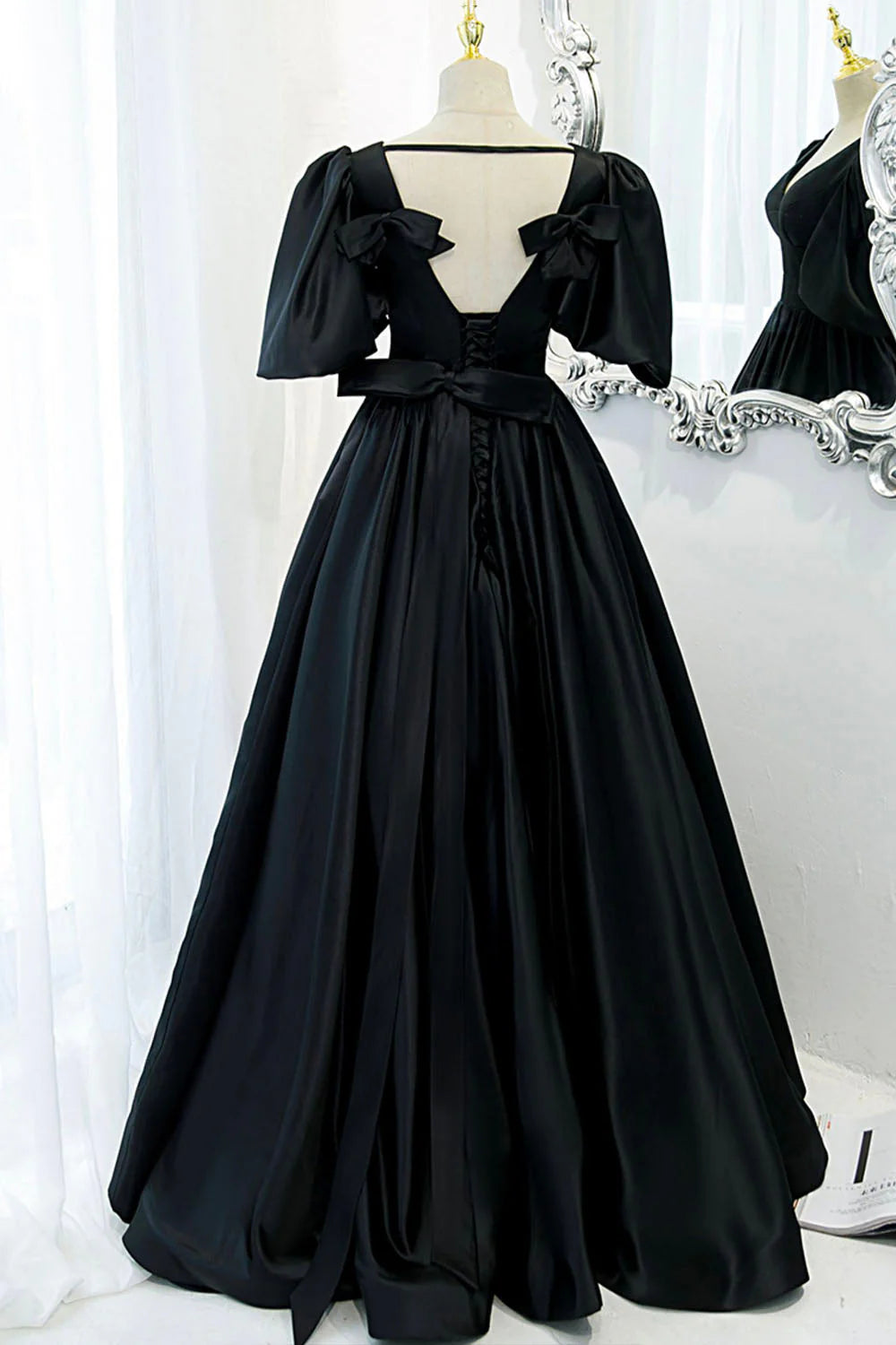 Black V-Neck Satin Long Prom Dress  A-Line Short Sleeve Evening Dress imple gentle atmospheric and unique desi Bring summer colors to enhance whitenes