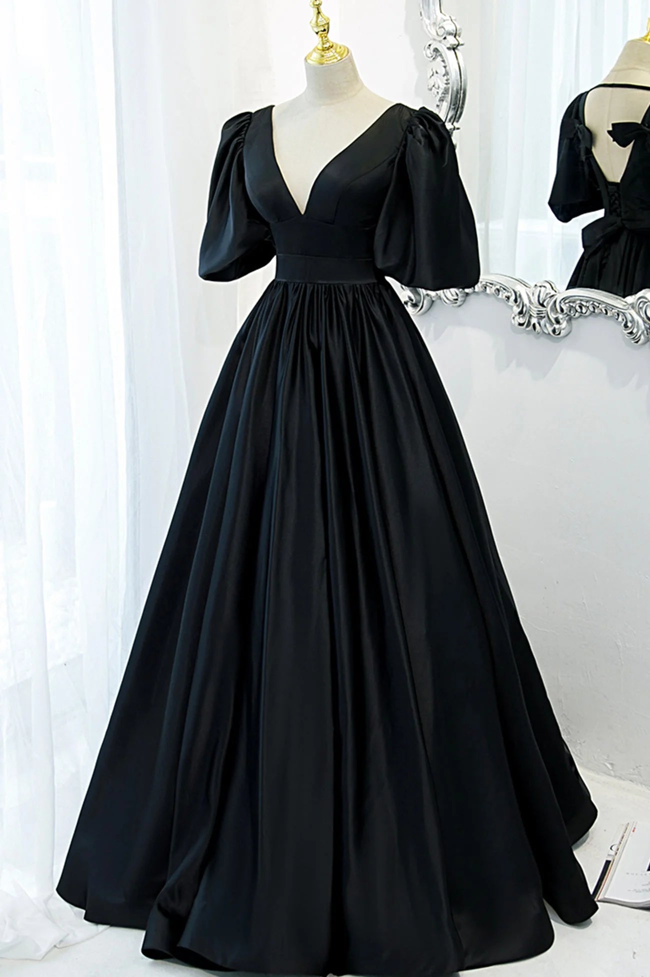 Black V-Neck Satin Long Prom Dress  A-Line Short Sleeve Evening Dress imple gentle atmospheric and unique desi Bring summer colors to enhance whitenes