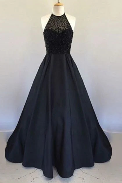 Black dress with a neck hanging collar and lace sequins on the upper body, suitable for occasions such as dinners and dances