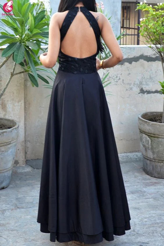 Black long dress, high neck sleeveless, upper body lace patchwork suitable for dinners, parties, etc