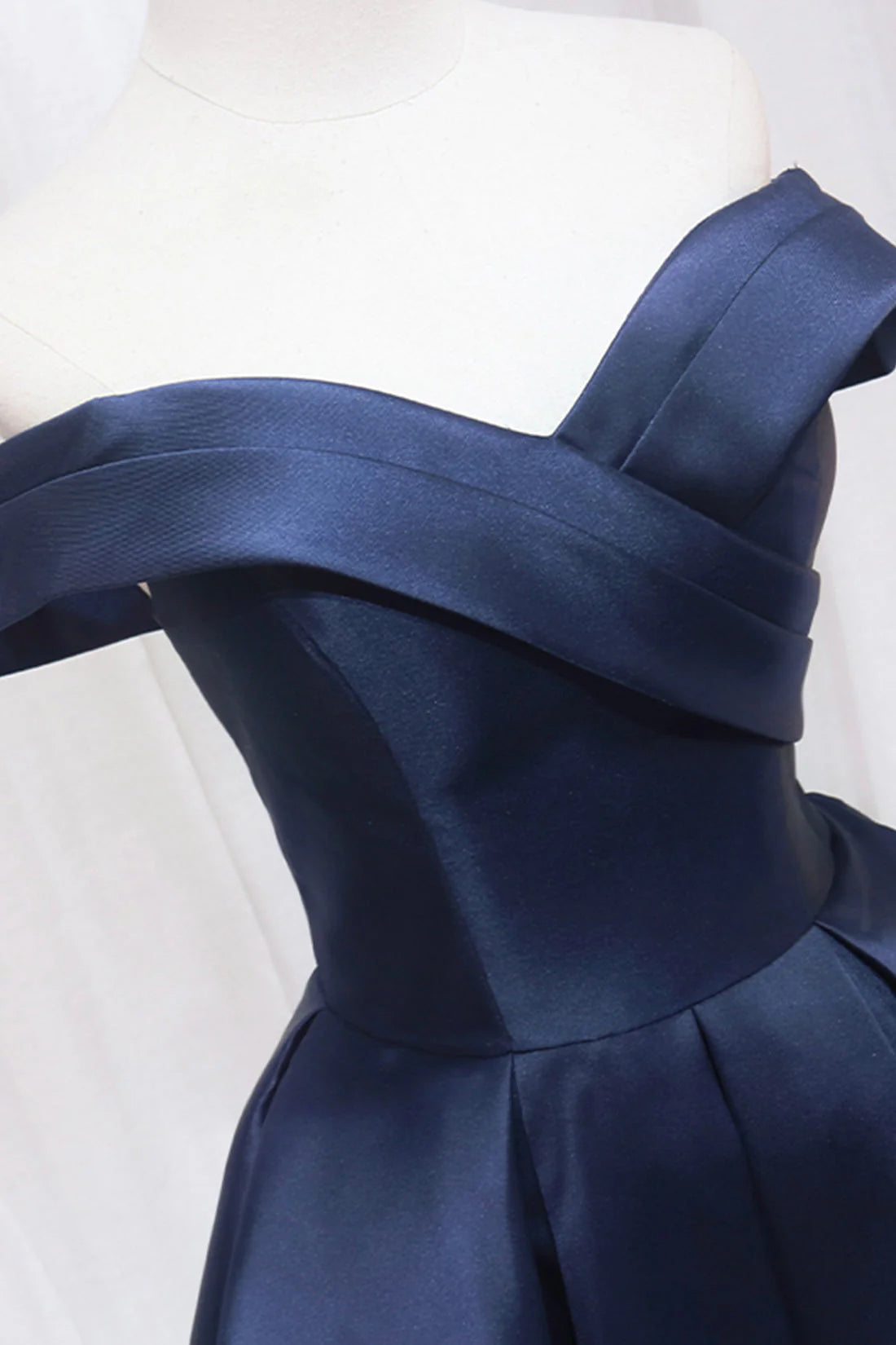 Blue Knee Length Satin Short Prom Dress Off the Shoulder Blue Homecoming Dress simple gentle atmospheric and unique desi Bring summer colors to enhance white