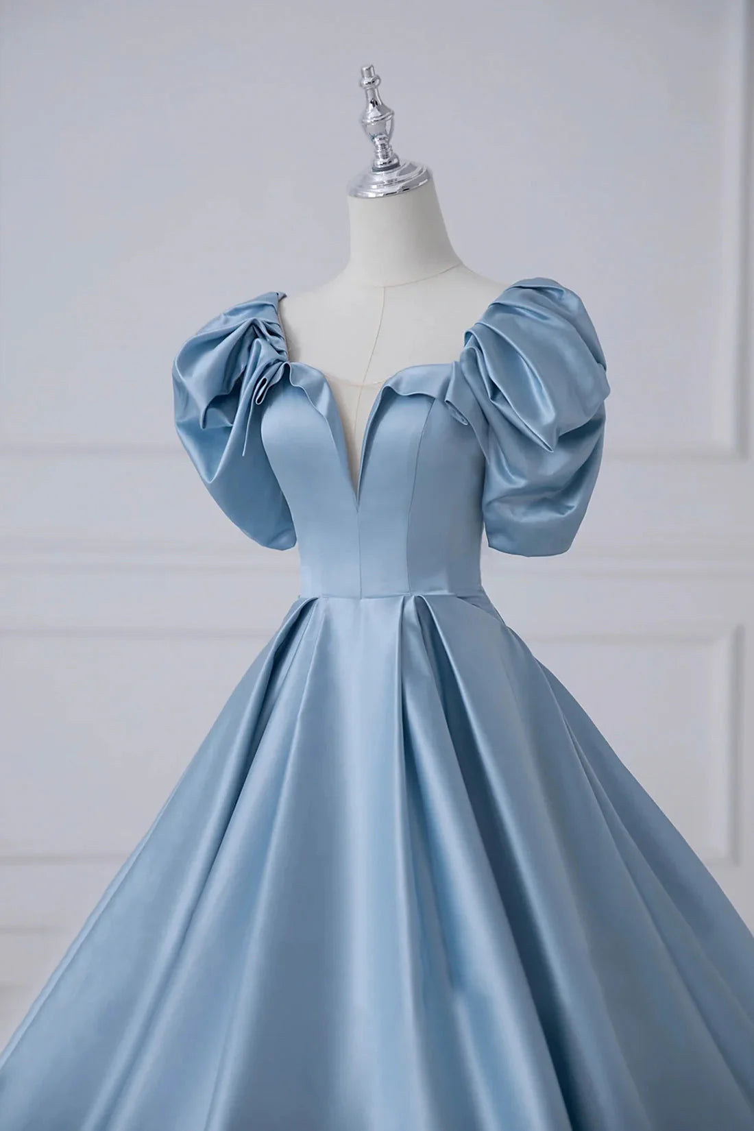 Blue Satin Long A-Line Prom Dress Beautiful A-Line Short Sleeve Evening Dress simple gentle atmospheric and unique desi Bring summer colors to enhance white