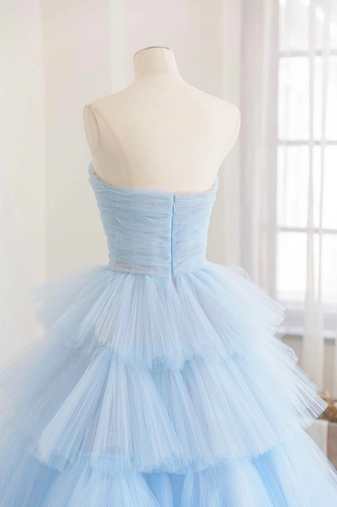Blue Strapless Tulle Layers Long Prom Dress Beautiful A-Line Evening Dress simple gentle atmospheric and unique desi Bring summer colors to enhance whitenes