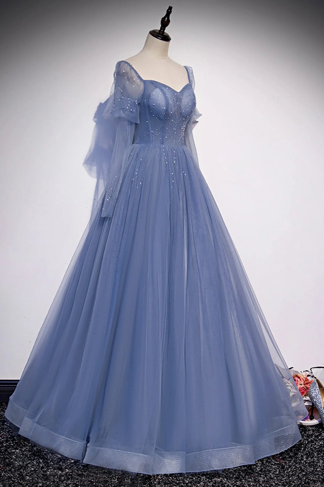 Blue Tulle Long Sleeve Prom Dress  A-Line Blue Evening Party Dress simple gentle atmospheric and unique desi Bring summer colors to enhance whitenes