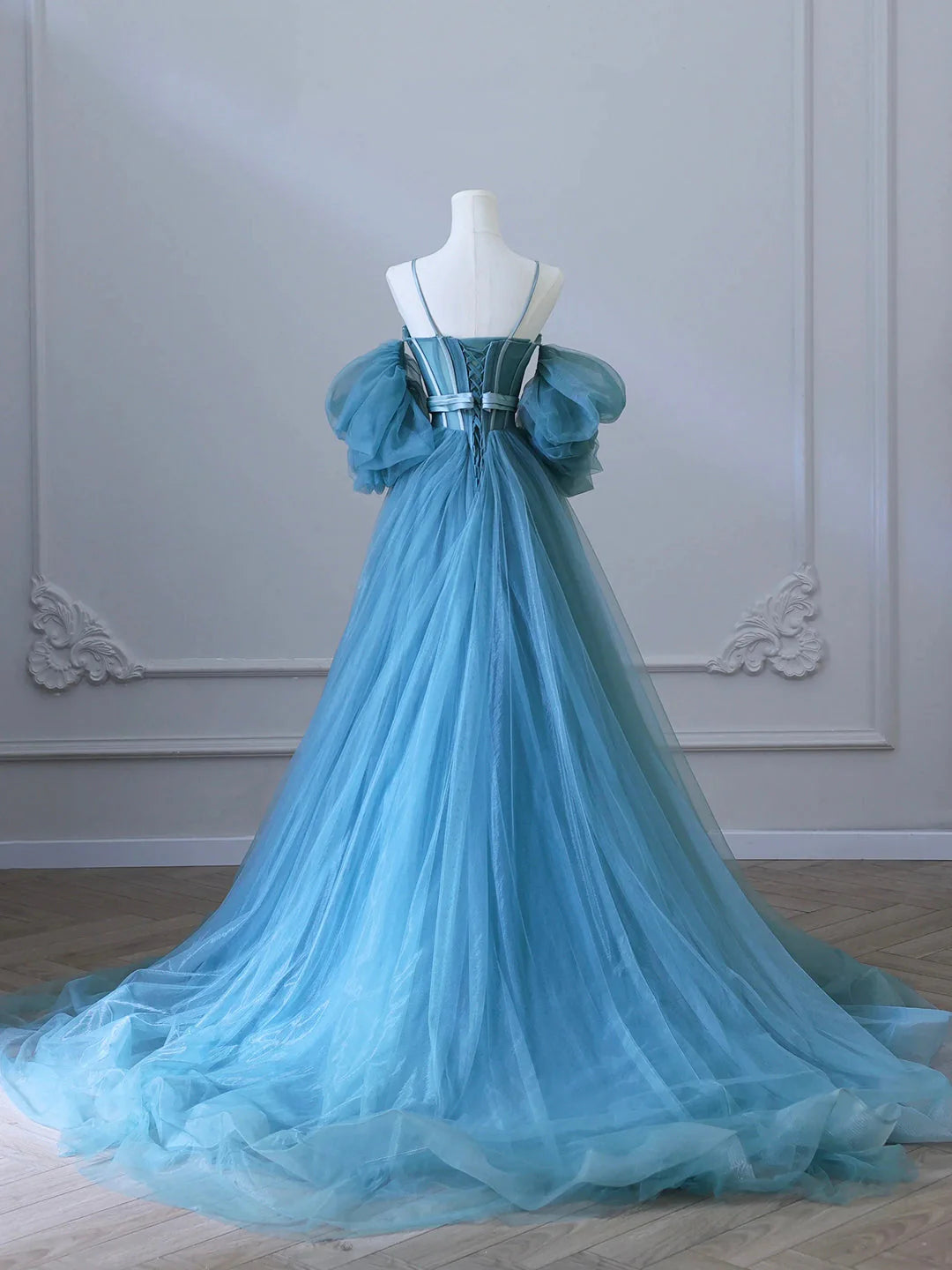 Blue Tulle Long Spaghetti Strap Prom Dress and Corset Detachable off Shoulder Party Dress simple gentle atmospheric and unique desi Bring summer colors to enhance white
