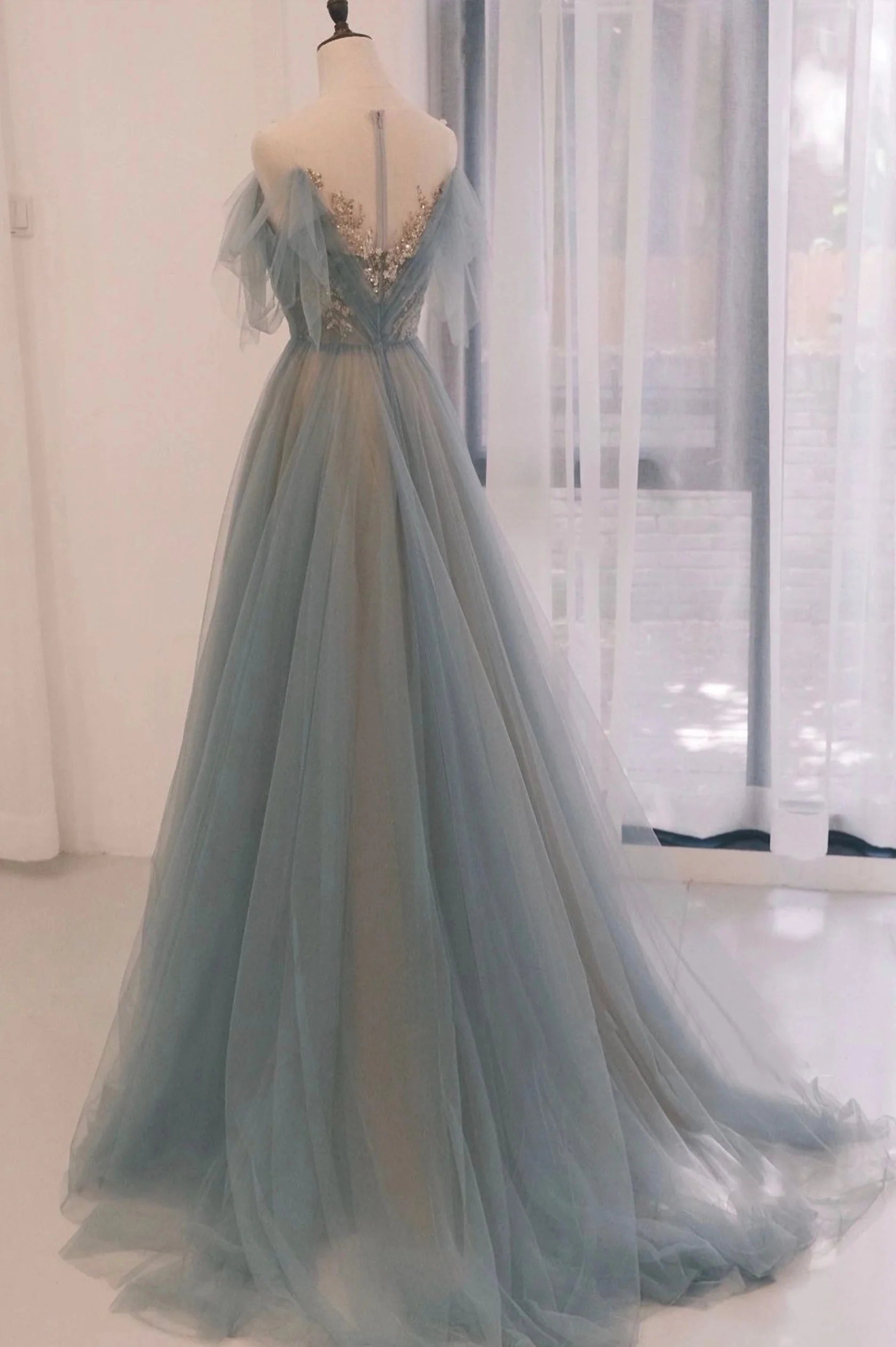 Blue Tulle Sequins Long Prom Dress  A-Line Scoop Neckline Party Dress simple gentle atmospheric and unique desi Bring summer colors to enhance white