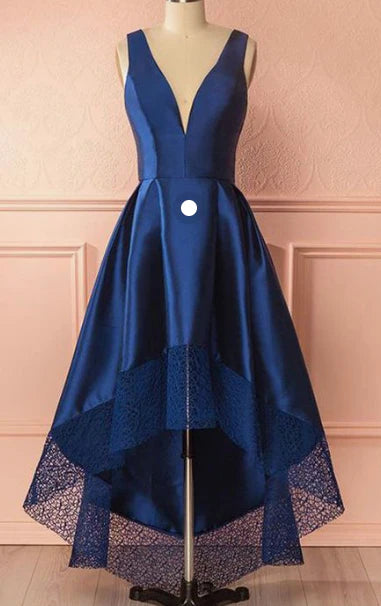 Blue dress with deep V-neck sleeveless design and lace stitching at the bottom, suitable for dinners, dances and other occasions