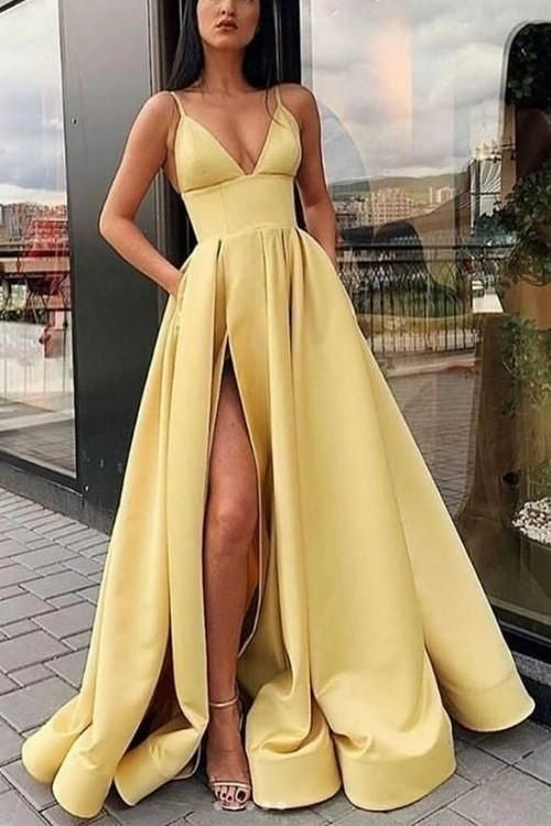 Bright yellow satin dress with suspender and deep V-neck, suitable for dinners, dances, etc