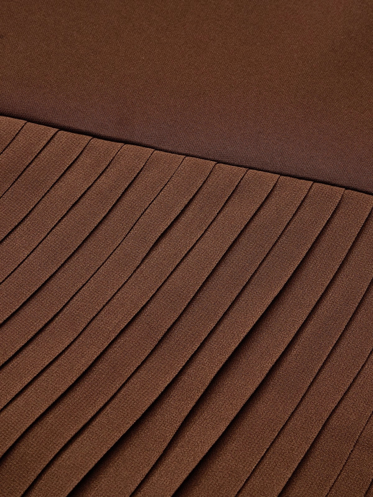 Brown Pleated Slit Classic Boat Neck Sleeveless Mermaid Midi Dress simple gentle atmospheric and unique desi Bring summer colors to enhance whiteness