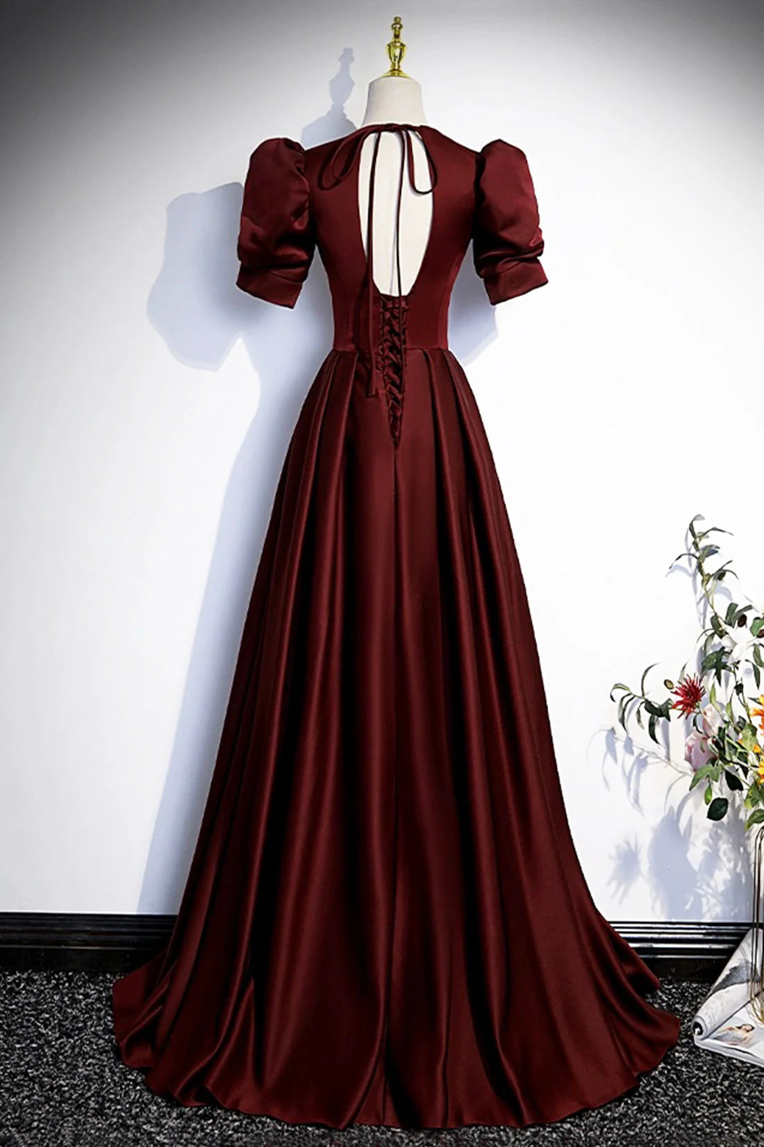 Burgundy V-Neck Satin Long Prom Dress Simple Short Sleeve Evening Party Dress simple gentle atmospheric and unique desi Bring summer colors to enhance white