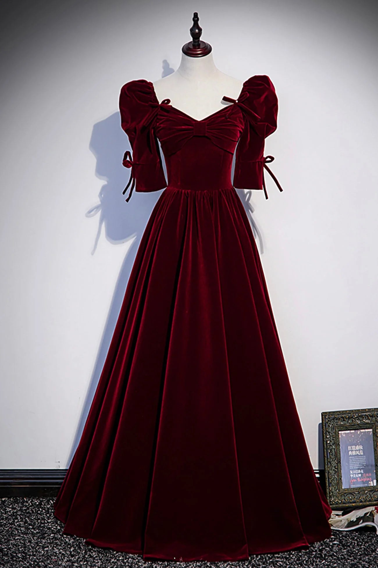 Burgundy Velvet Long Evening Party Dress  A-Line Short Sleeve Prom Dress simple gentle atmospheric and unique desi Bring summer colors to enhance whitenes