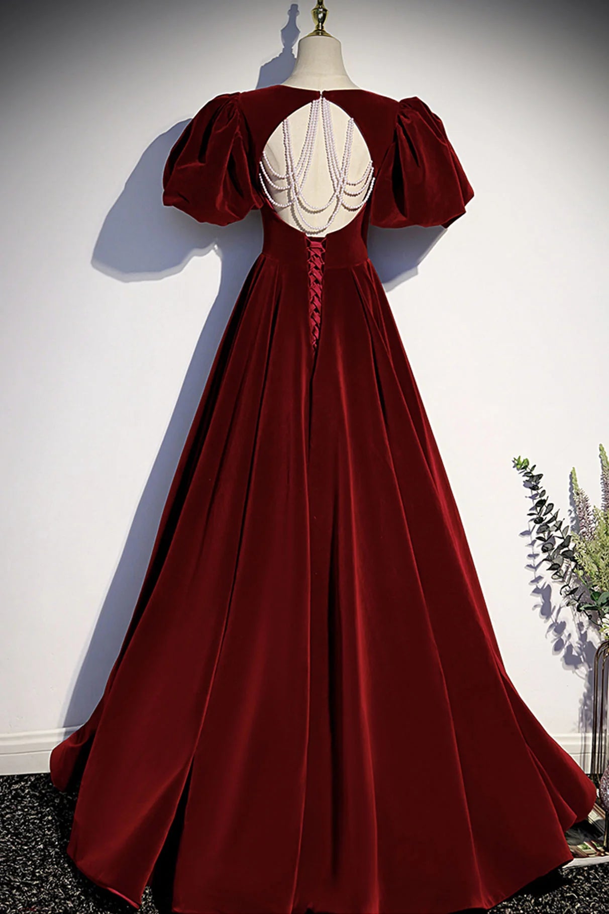 Burgundy Velvet Long Prom Dress for Wedding simple gentle atmospheric and unique desi Bring summer colors to enhance whiteness