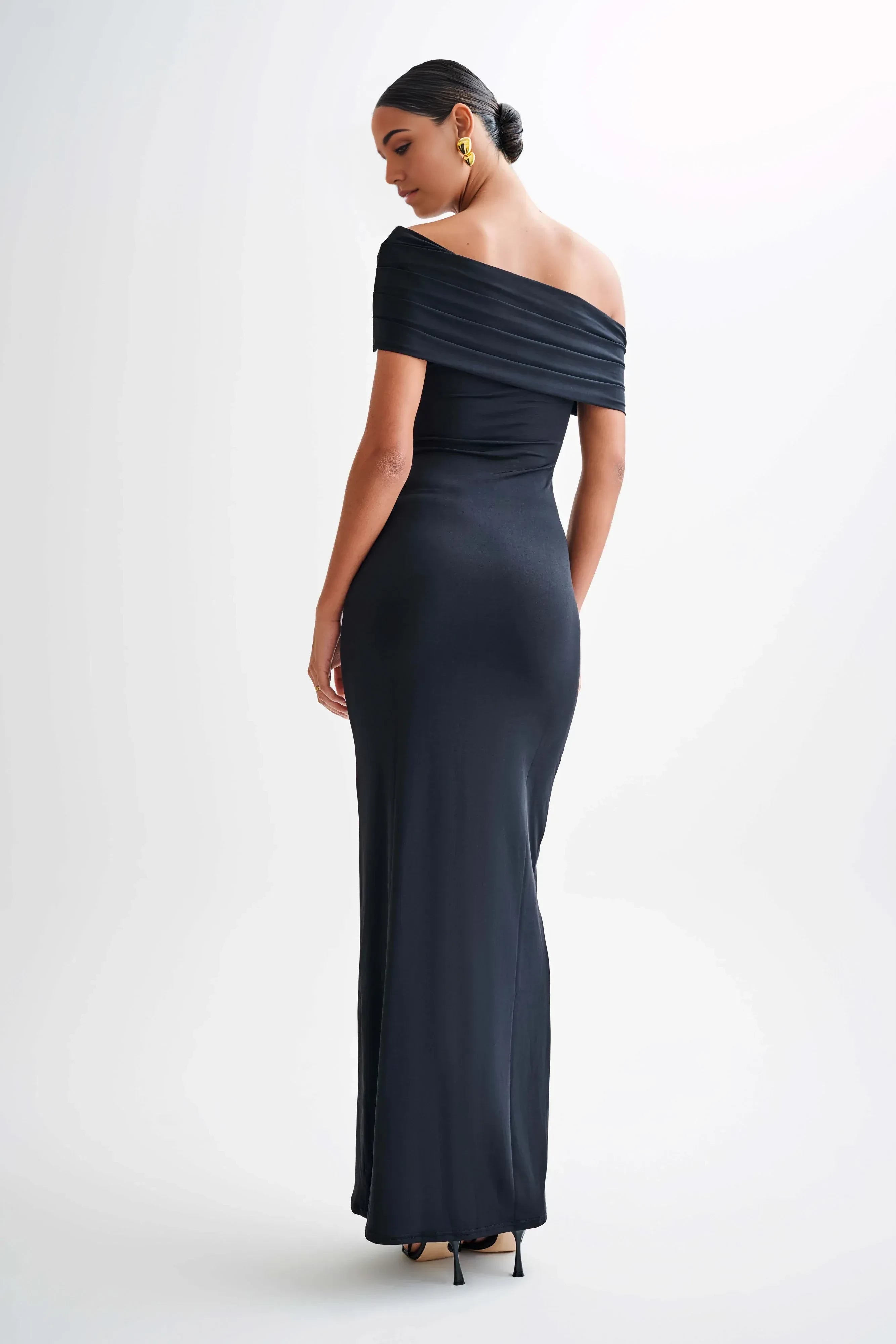 Charming Sheath Off Shoulder Short Sleeve Open Back Floor Length Prom Dress