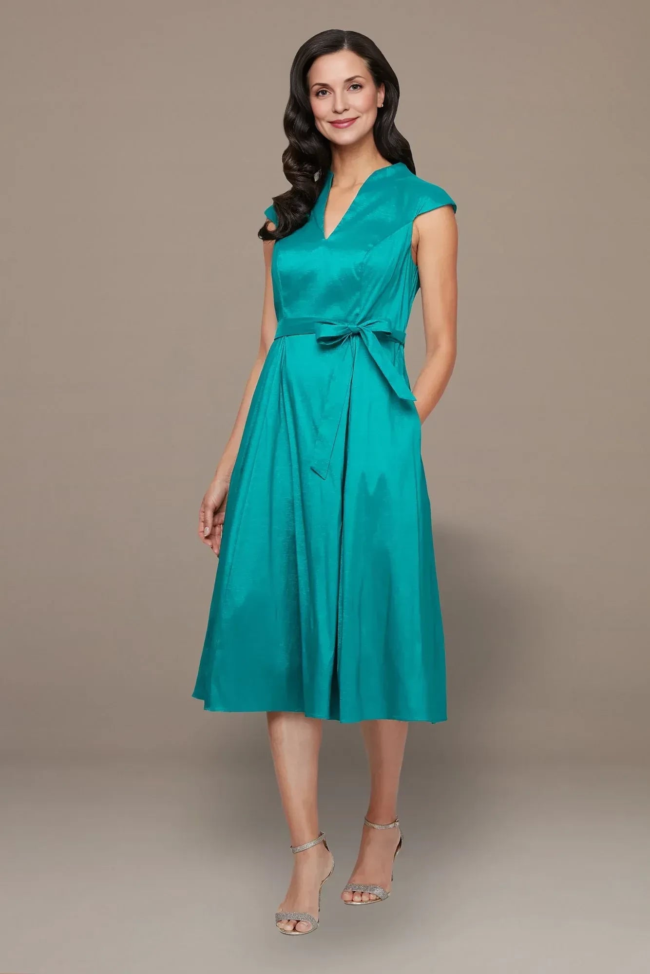 Chic A Line V Neck Cap Sleeve Plain Back Midi Length Mother of the Bride Dress