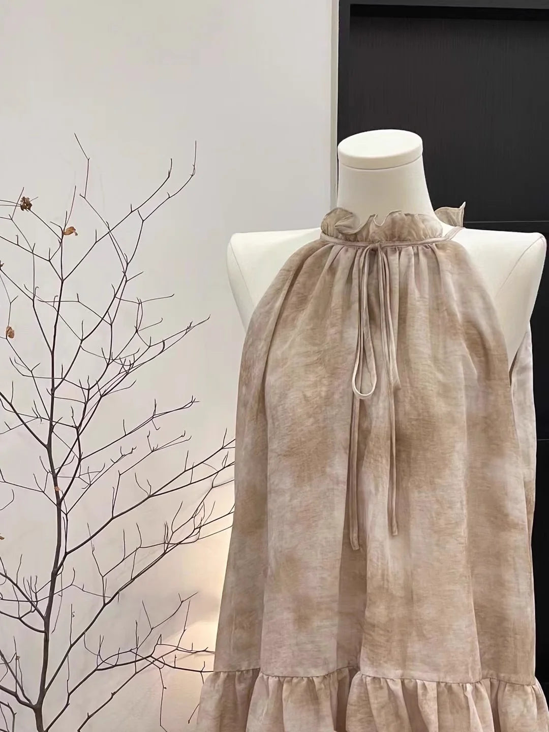 Chic A Line Halter Short Women's Holiday Dresses simple gentle atmospheric and unique desi Bring summer colors to enhance whiteness