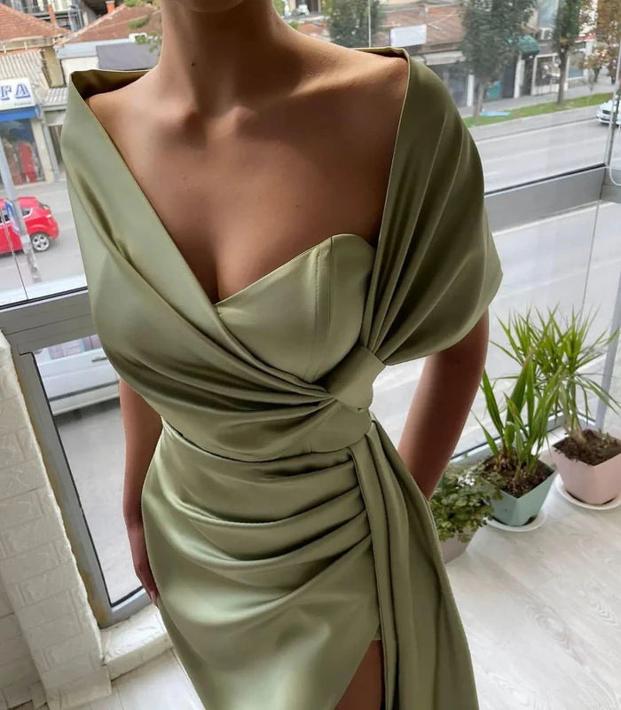 Chic Floor-Length Portrait A-Line Satin Prom Dress with Flirty Ruffles Simple gentle atmospheric and unique design